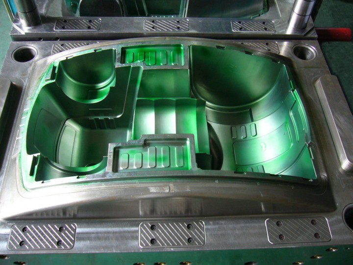 Plastic Injection Mould Suppliers China